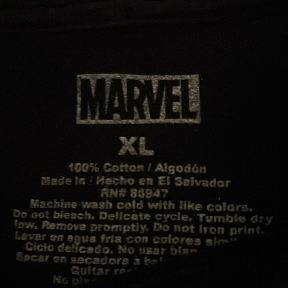 Marvel Deadpool T-shirt - Picture 2 of 2
